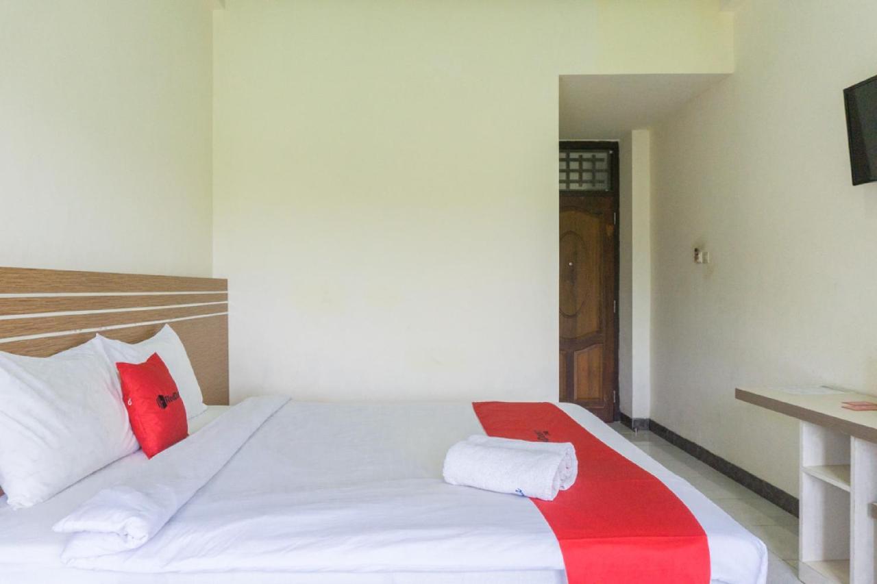 Reddoorz @ Tambolaka Sumba Hotel Lokokaki Eksteriør billede