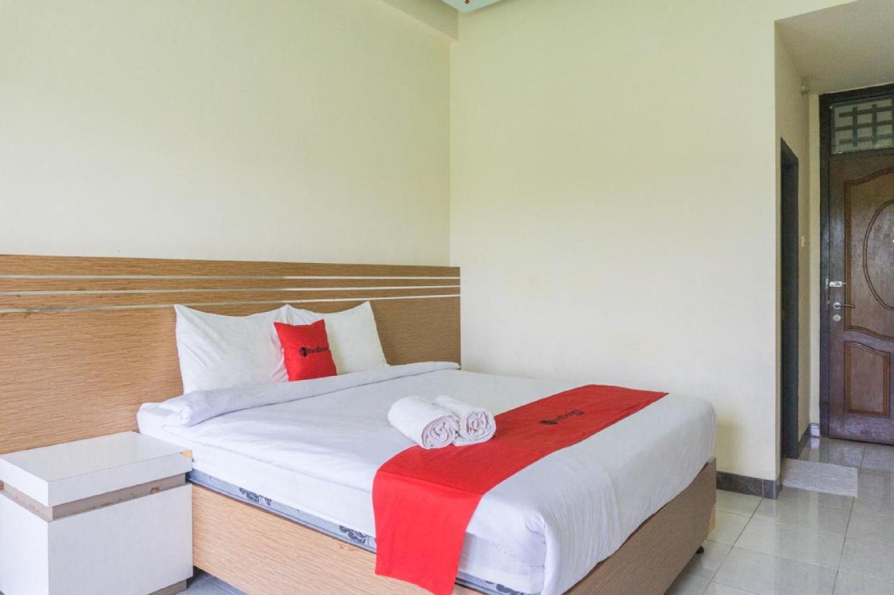 Reddoorz @ Tambolaka Sumba Hotel Lokokaki Eksteriør billede